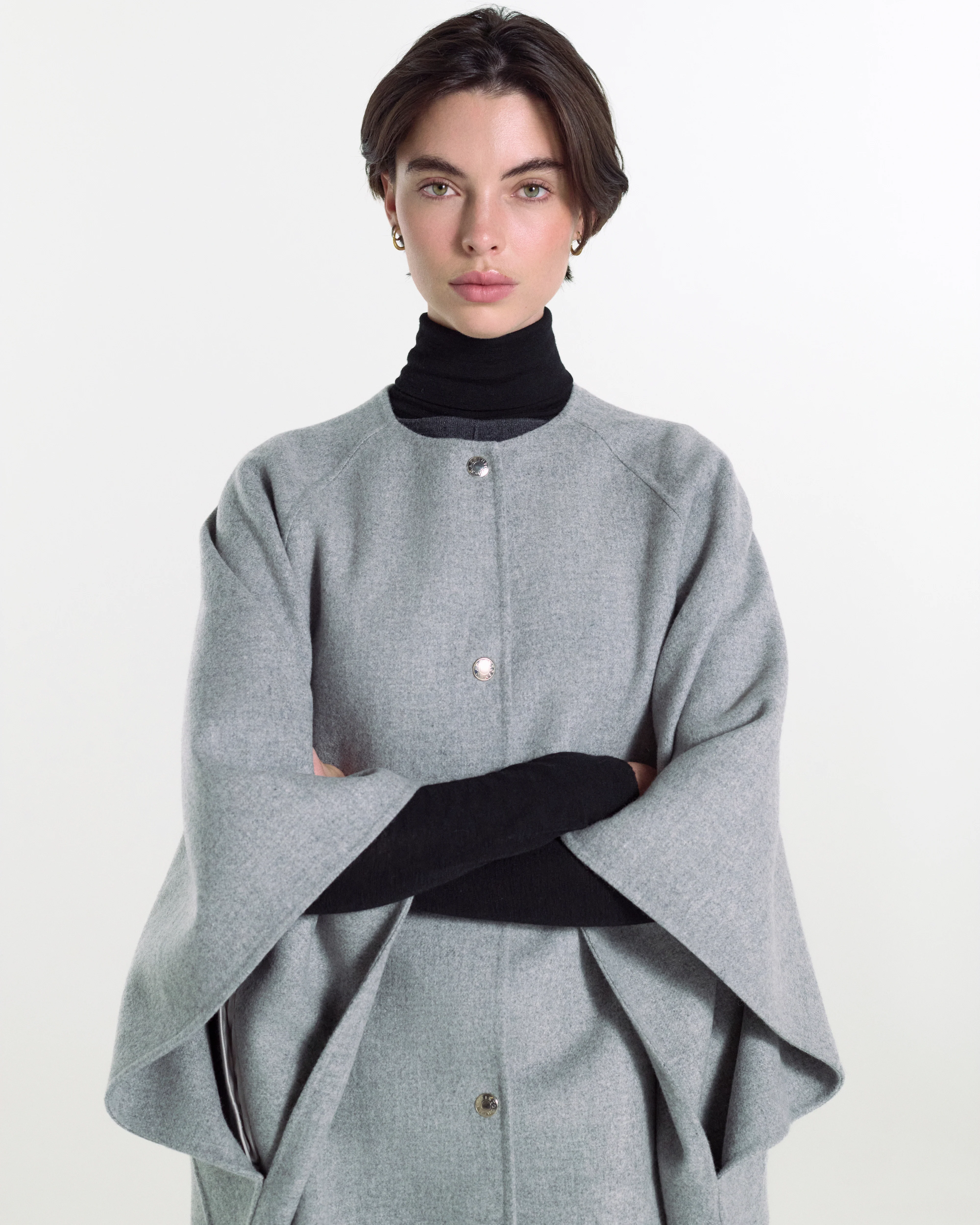 Sanquhar Wool Cape - Image 5