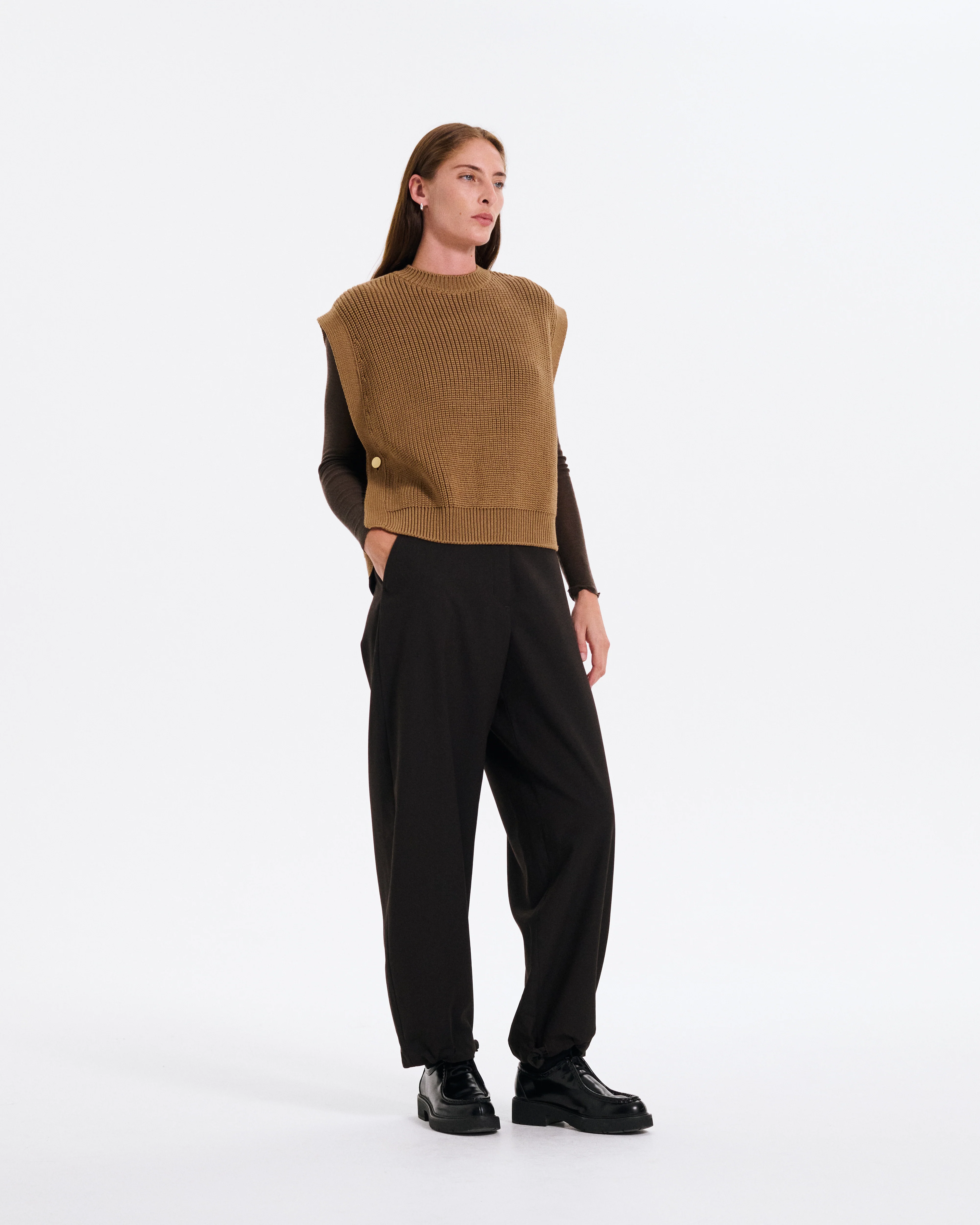 Causeway Short Vest - Image 3