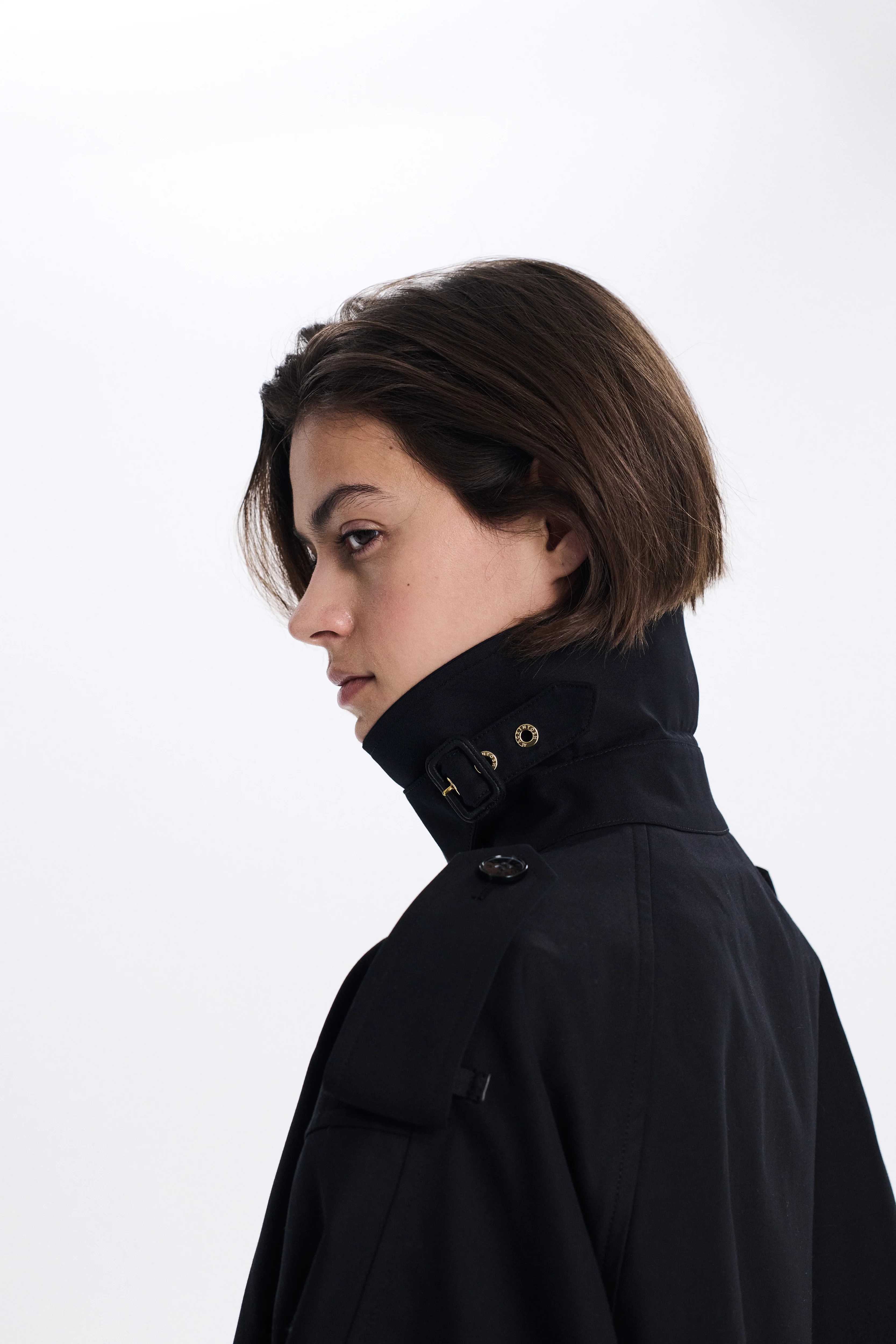 Eyemouth Gabardine Double Breasted Short Trench Coat - Image 6