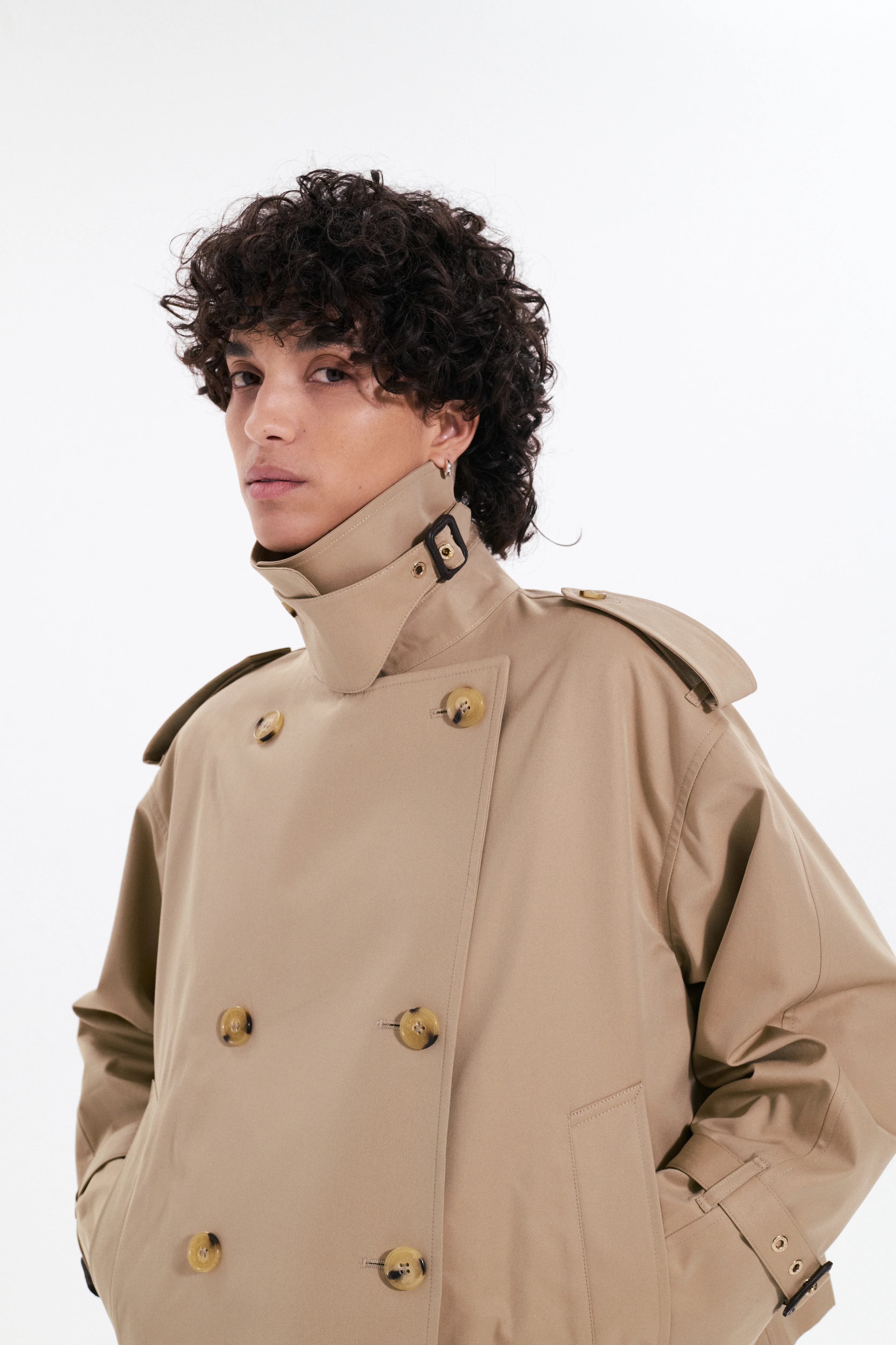Eyemouth Gabardine Double Breasted Short Trench Coat - Image 6